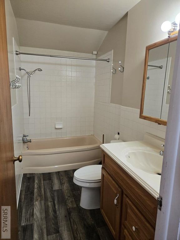 Image 13 of property listing at 542 E 1st N, St Anthony, ID 83445