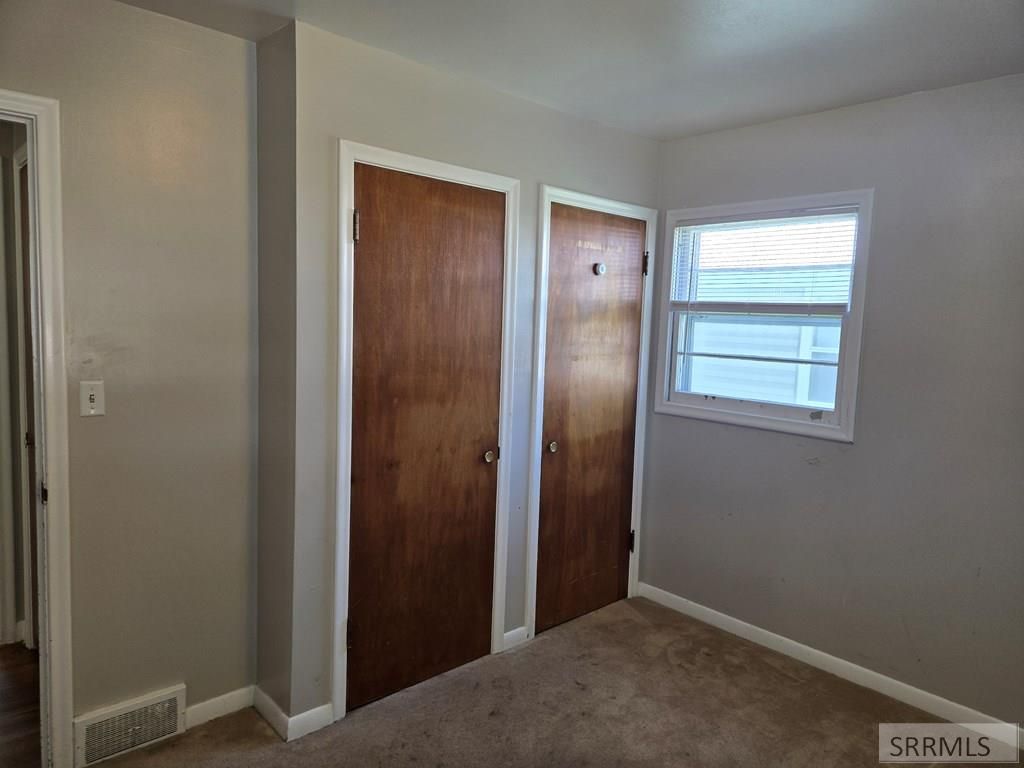 Image 15 of property listing at 542 E 1st N, St Anthony, ID 83445