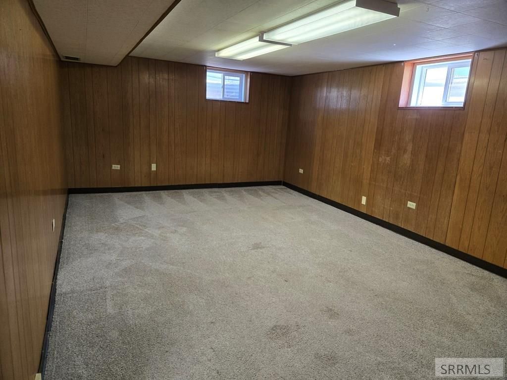 Image 22 of property listing at 542 E 1st N, St Anthony, ID 83445