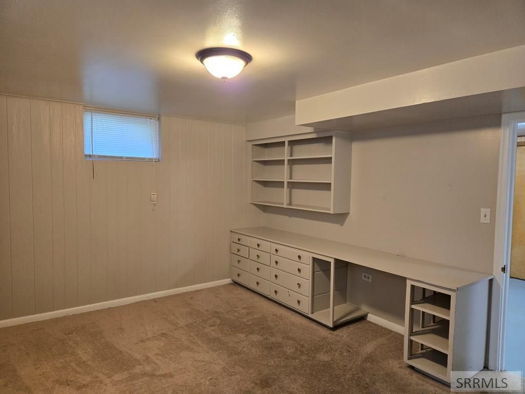 Image 23 of property listing at 542 E 1st N, St Anthony, ID 83445