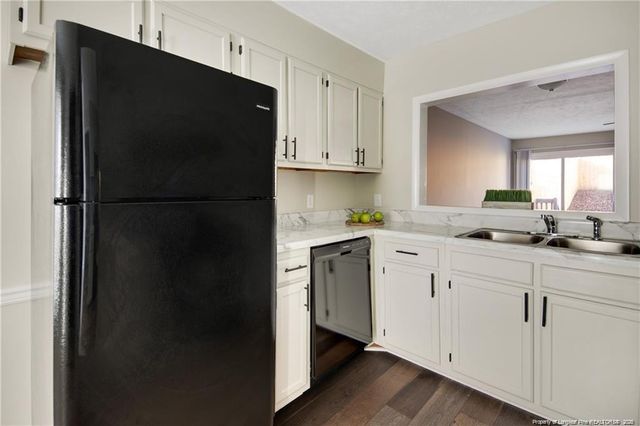 5940 Laguna Drive, Fayetteville, NC 28314