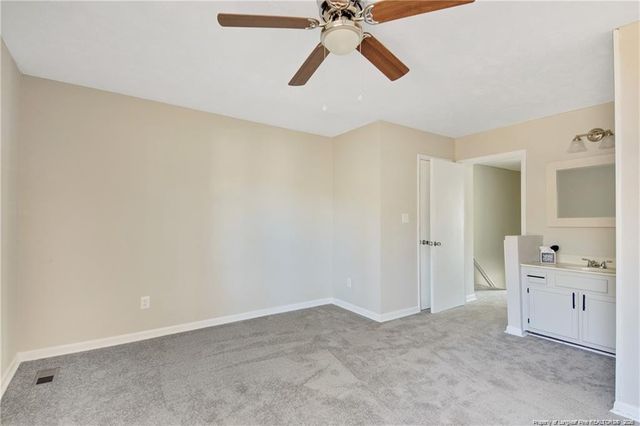 5940 Laguna Drive, Fayetteville, NC 28314