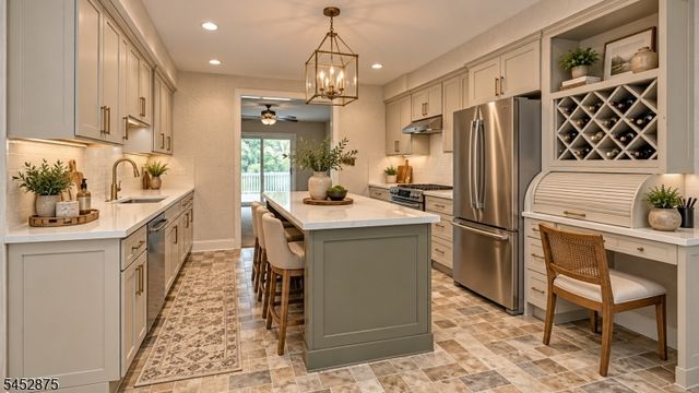 42 Bowfell Ct, Wayne Twp., NJ 07470
