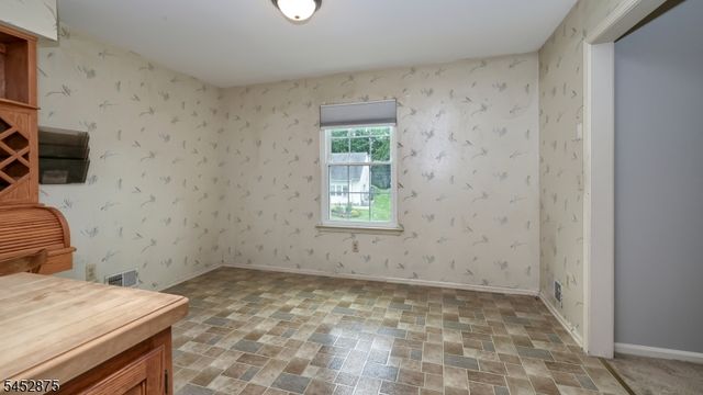 42 Bowfell Ct, Wayne Twp., NJ 07470