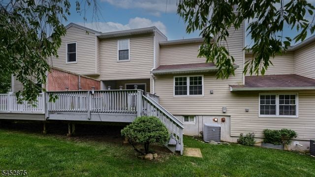 42 Bowfell Ct, Wayne Twp., NJ 07470