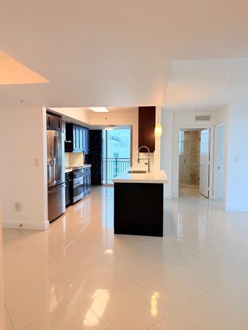 3232 Coral Way 1601, Miami, FL 33145