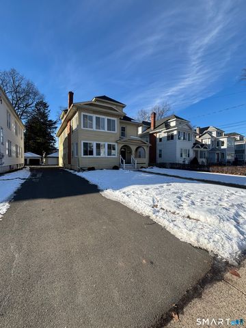 9 Bretton Road 2, West Hartford, CT 06119