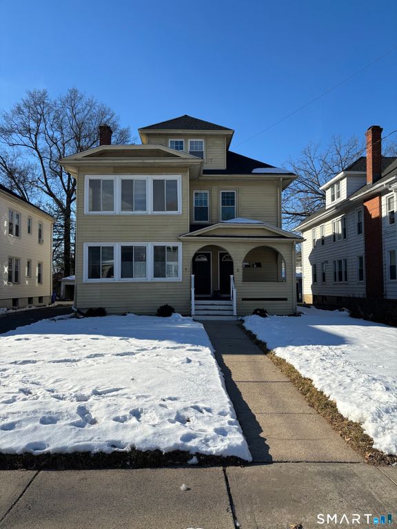 9 Bretton Road 2, West Hartford, CT 06119