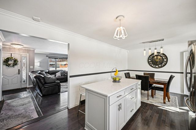 6187 Barberry Hollow, Columbus, OH 43213