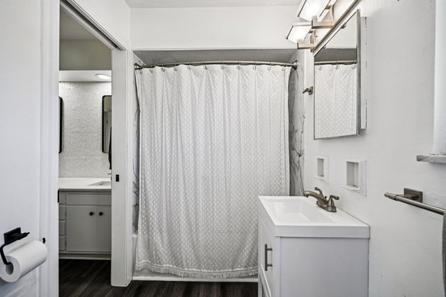 6187 Barberry Hollow, Columbus, OH 43213