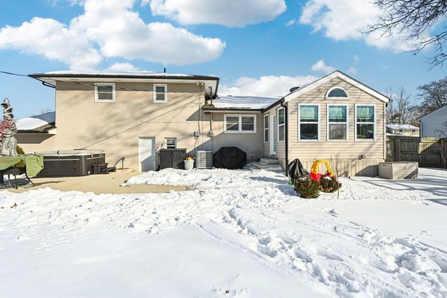 6187 Barberry Hollow, Columbus, OH 43213