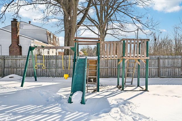 6187 Barberry Hollow, Columbus, OH 43213