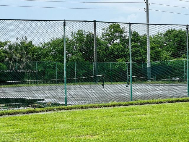 1477 Lake Crystal Dr F, West Palm Beach, FL 33411