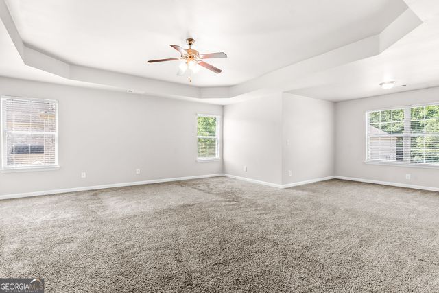 419 Live Oak Pass, Loganville, GA 30052