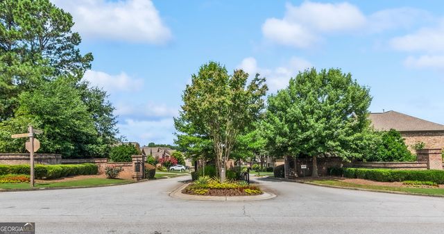 419 Live Oak Pass, Loganville, GA 30052