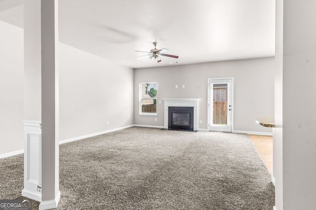419 Live Oak Pass, Loganville, GA 30052
