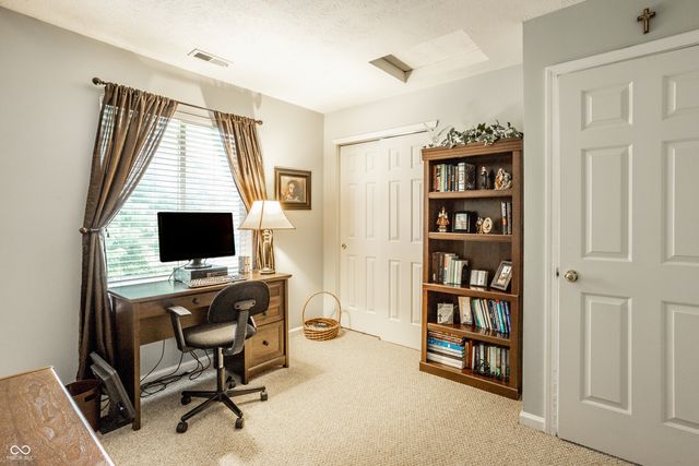 9845 Worthington Boulevard, Fishers, IN 46038