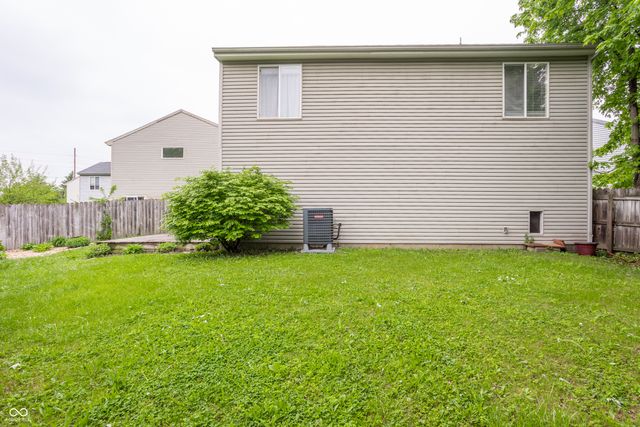 9845 Worthington Boulevard, Fishers, IN 46038
