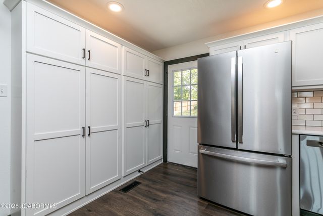 2901 KENBORG, Jefferson City, MO 65109