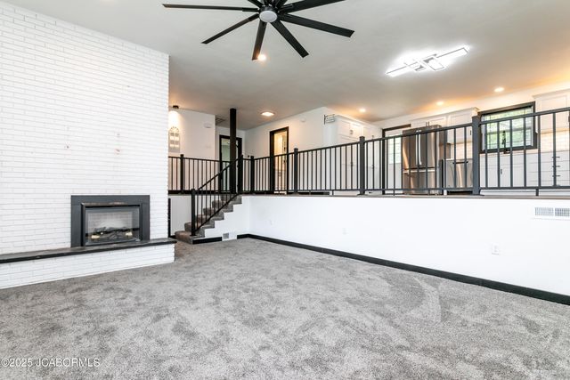 2901 KENBORG, Jefferson City, MO 65109