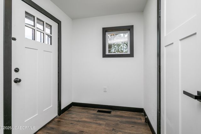 2901 KENBORG, Jefferson City, MO 65109