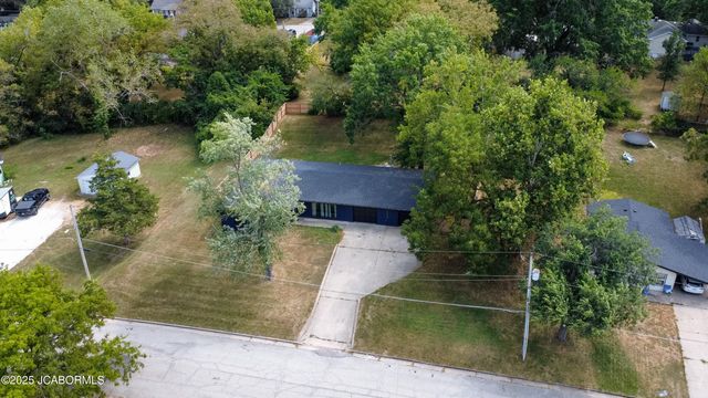 2901 KENBORG, Jefferson City, MO 65109