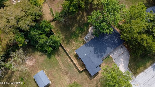 2901 KENBORG, Jefferson City, MO 65109