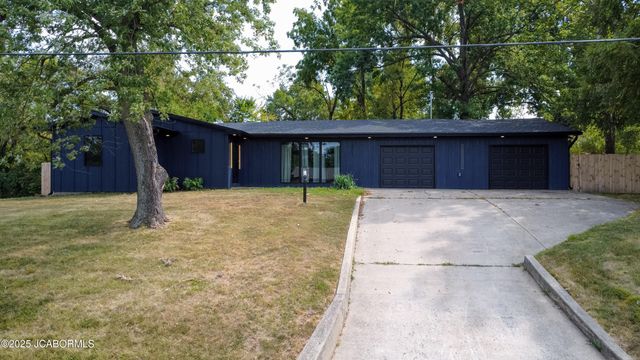 2901 KENBORG, Jefferson City, MO 65109