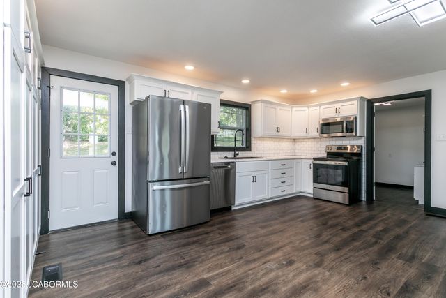 2901 KENBORG, Jefferson City, MO 65109