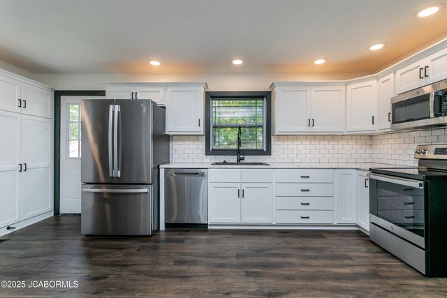 2901 KENBORG, Jefferson City, MO 65109