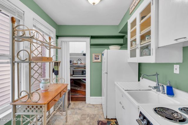 110 Mount Tabor Way B, Ocean Grove, NJ 07756