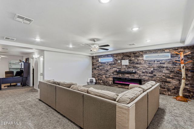 540 OAKMONT, El Paso, TX 79928