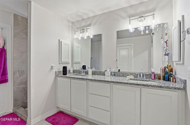 540 OAKMONT, El Paso, TX 79928