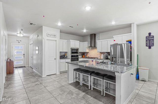 540 OAKMONT, El Paso, TX 79928