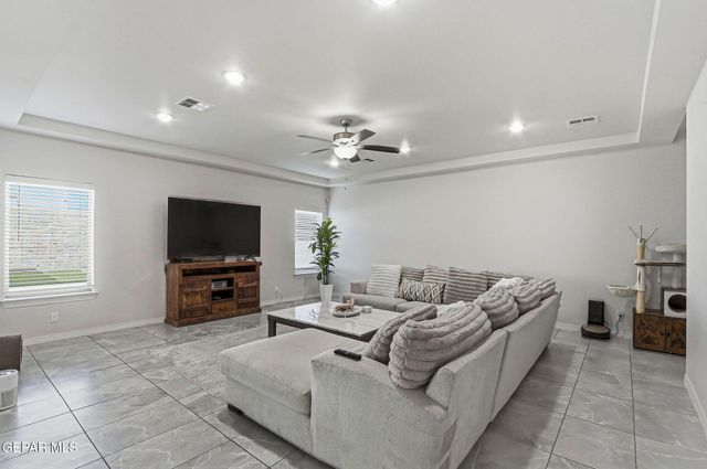 540 OAKMONT, El Paso, TX 79928