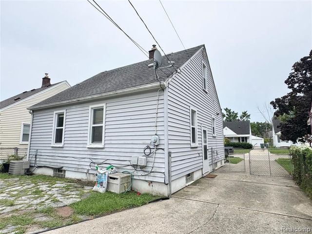 24730 Oxford Street, Dearborn, MI 48124