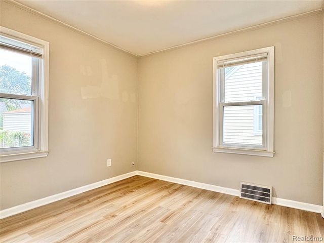 24730 Oxford Street, Dearborn, MI 48124
