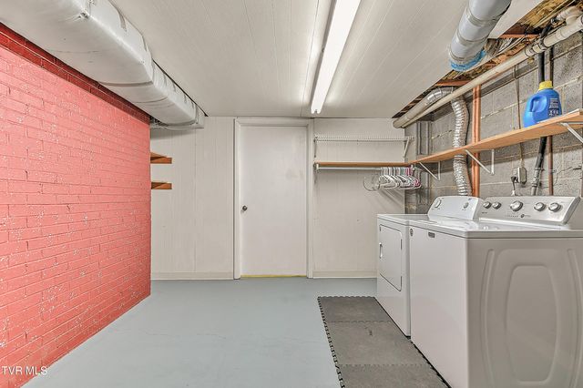 305 Belmont Drive, Bristol, TN 37620