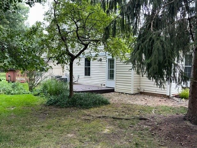 691 S Point Trail, Berea, OH 44017
