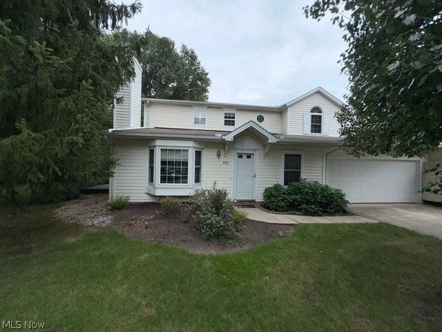 691 S Point Trail, Berea, OH 44017