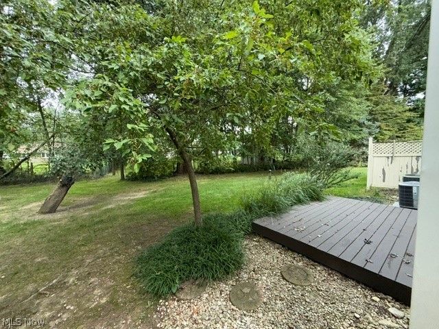 691 S Point Trail, Berea, OH 44017
