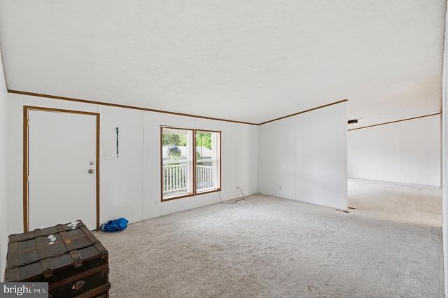 1 ORCHARD LN, Spring City, PA 19475