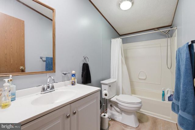 1 ORCHARD LN, Spring City, PA 19475