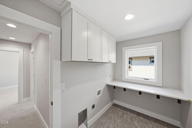 1548 NW Elgin Avenue 1 & 2, Bend, OR 97703
