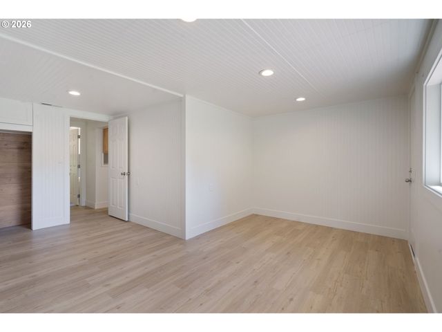 1065 9TH St, Washougal, WA 98671