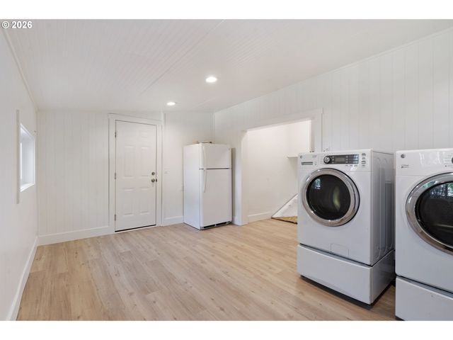 1065 9TH St, Washougal, WA 98671