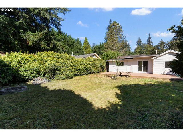 1065 9TH St, Washougal, WA 98671