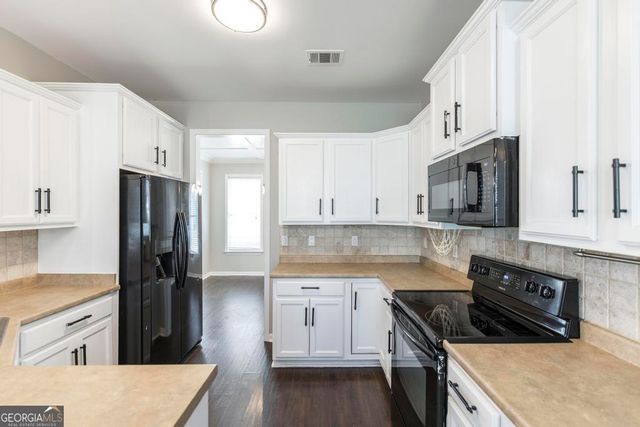 216 Raleigh Drive, Warner Robins, GA 31088
