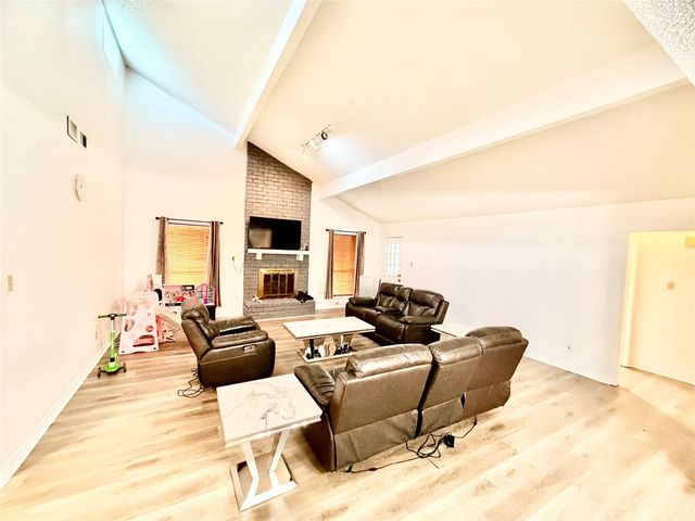 11635 Ridge Run Drive, Houston, TX 77064