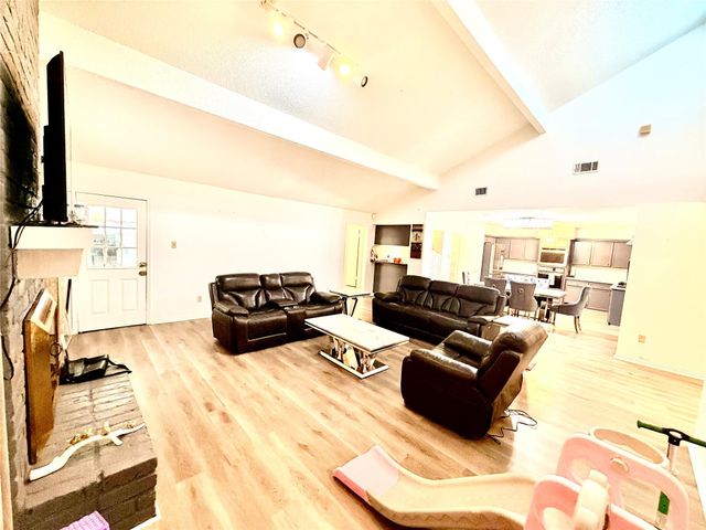 11635 Ridge Run Drive, Houston, TX 77064
